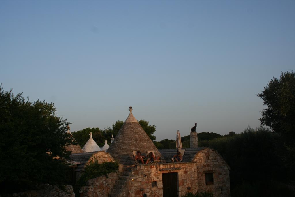 I Trulli Di Acquarossa Lejlighedshotel Cisternino Eksteriør billede